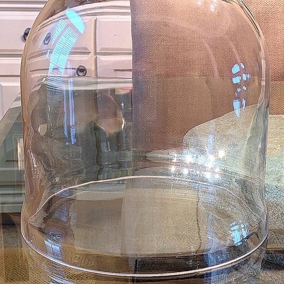 Bell shape glass dome 12" X 10.5" - Picture 3 of 10